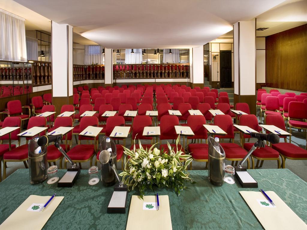 Hotel Vittoria Pesaro Exterior photo The main conference room