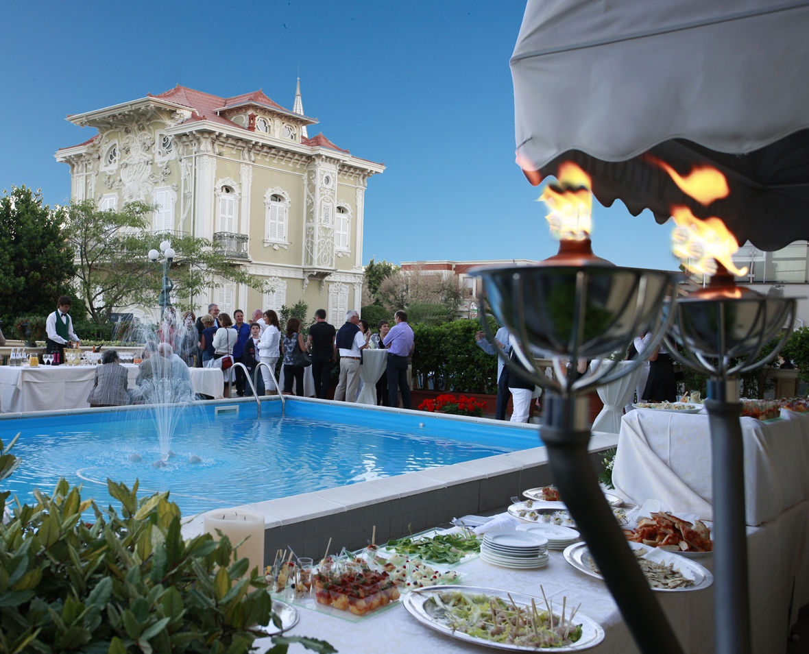 Hotel Vittoria Pesaro Facilities photo The Villa's pool